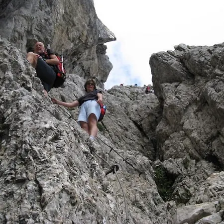 菲林沃浓阿尔盆布里克酒店